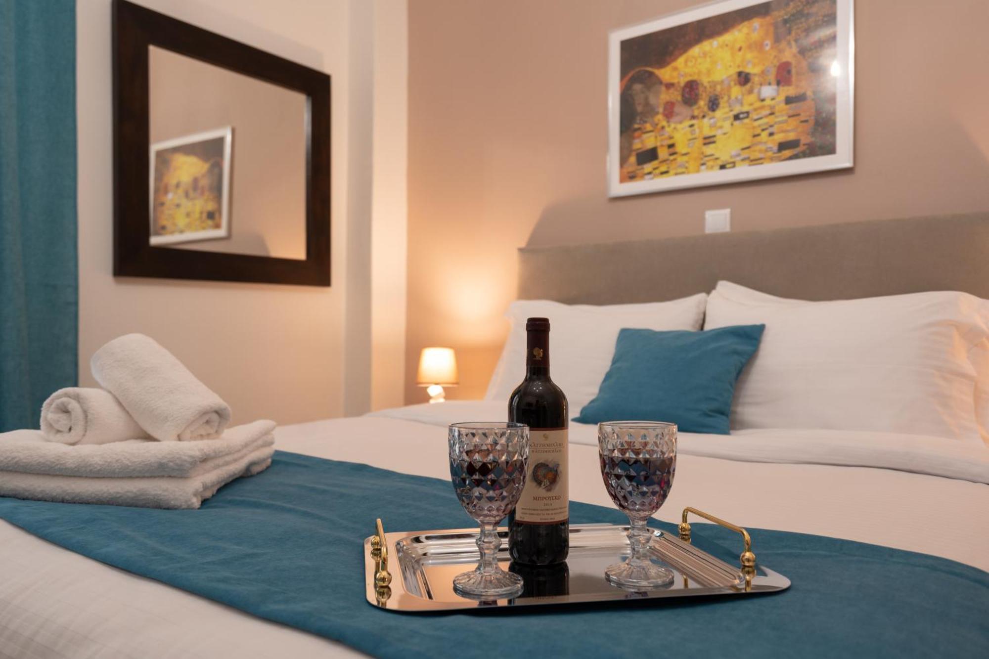 Athenian Dream Apartment-Spacious & Luxurious Buitenkant foto